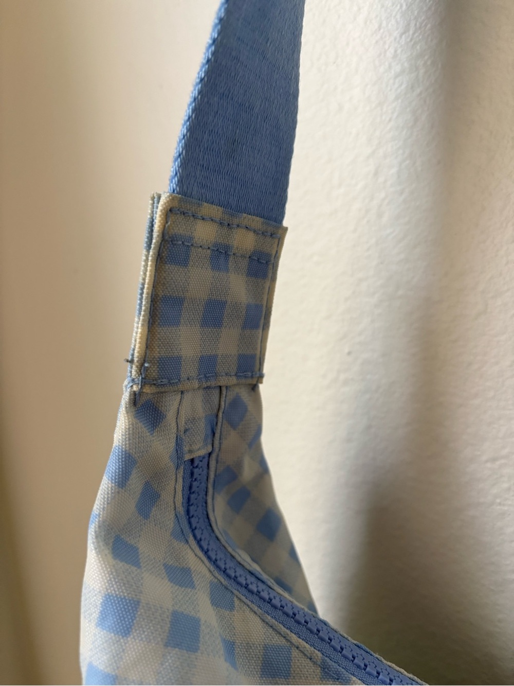 BAGGU Blue Gingham Crossbody Bag - Picture 4 of 4